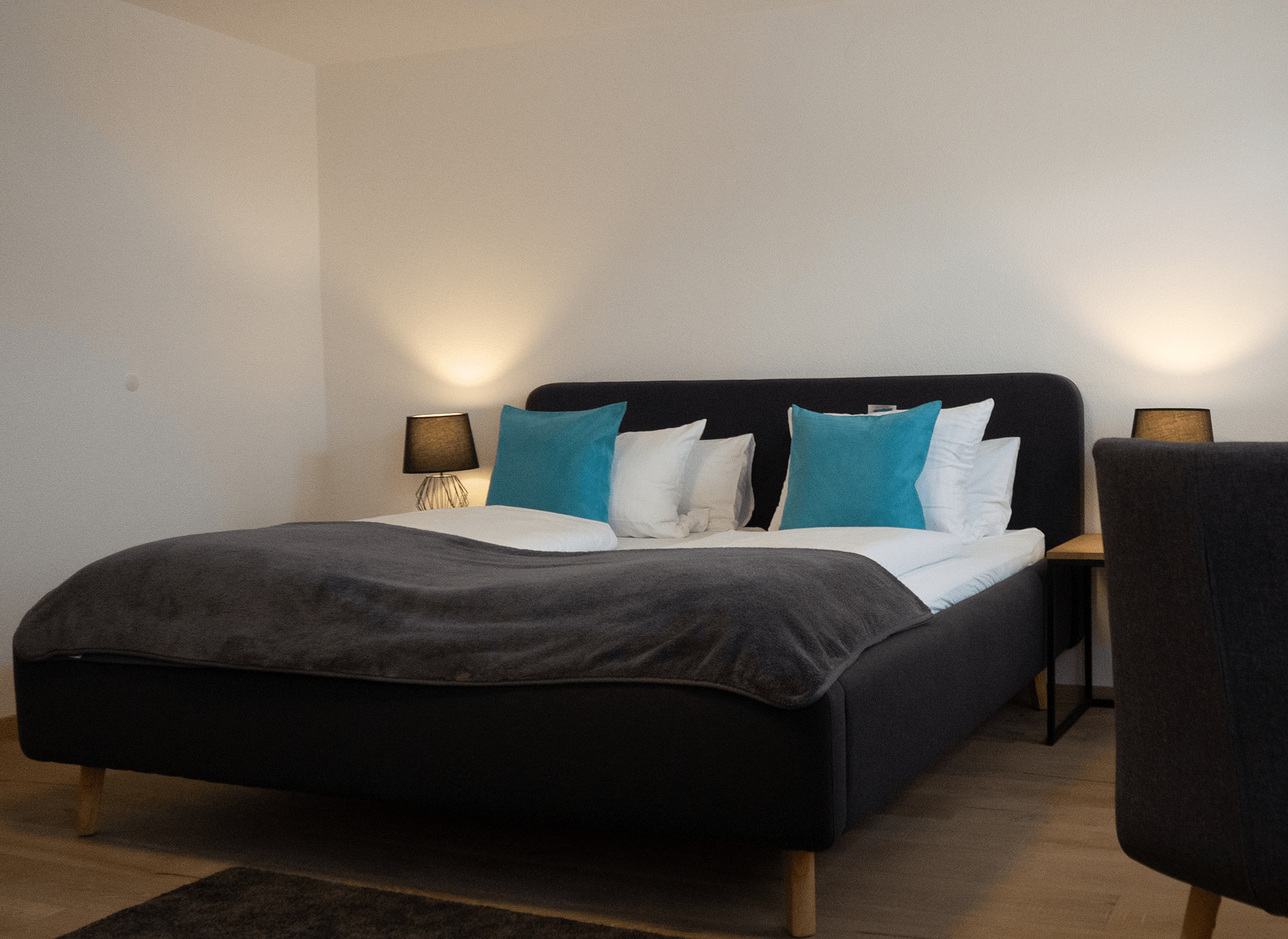 Junior Suite 1920x1400 Schlosserwirt Hotel Mering